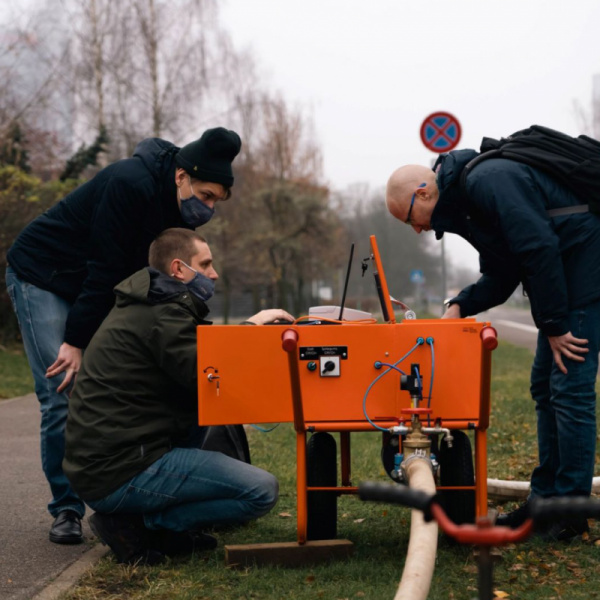 Creation and testing of a prototype of an innovative water pipe flushing device
