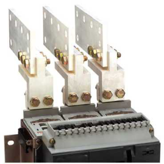 Cable lug adapters, MasterPacT NT, ComPacT NS630b to NS1600, connection up to 4 cables with lugs, set of 4 parts main