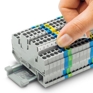 UC-TMF 6 Marker for terminal blocks, MOQ:10, Pack. Uni.:10 PC818140 Phoenix Contact main